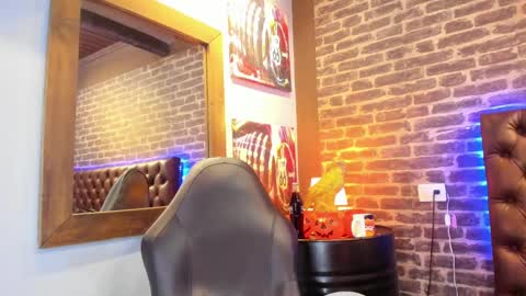 ---Vinzen--- online show from 10-29-25, 05:10