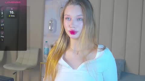 Snapshot of violaflirt chatting on 01-28-25, 04:08 violaflirt online show from 01-28-25, 04:08