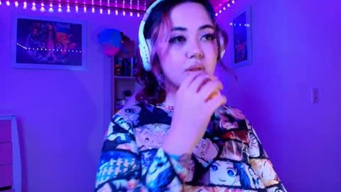 Snapshot of violeet_smile chatting on 09-29-25, 05:34 violet online show from 09-29-25, 05:34