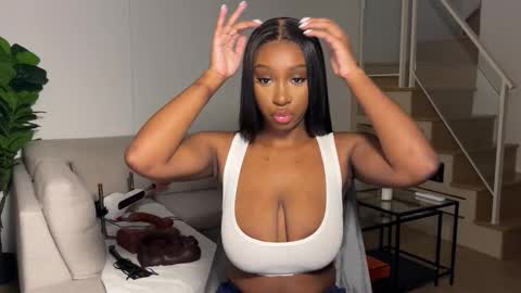 Fantasy Black Girl online show from 10-21-25, 06:14