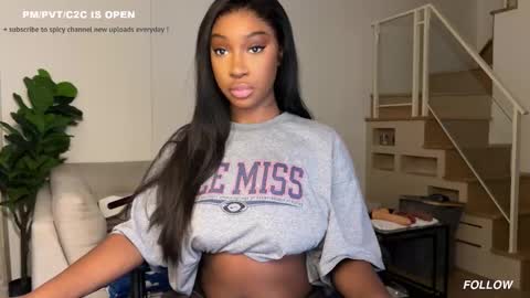 Fantasy Black Girl online show from 03-05-26, 06:53