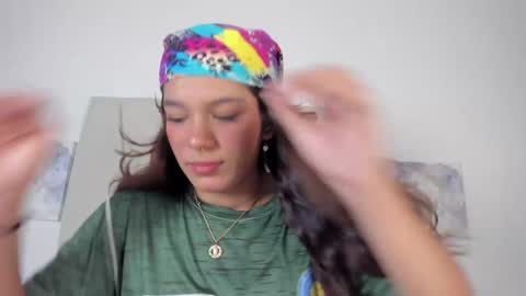 Violet online show from 02-19-25, 01:18