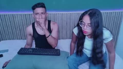 Snapshot of violet_and_dylan chatting on 12-05-25, 12:14 violet_and_dylan online show from 12-05-25, 12:14