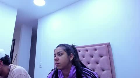 Violet and Myers online show from 09-19-25, 11:33