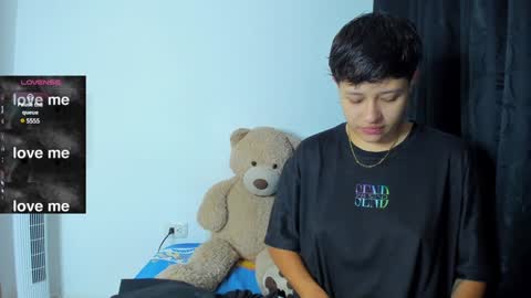 Violet and Casper online show from 12-21-24, 10:28