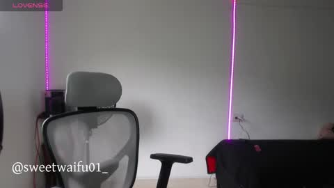 Violete Hentai01 online show from 01-10-26, 07:04