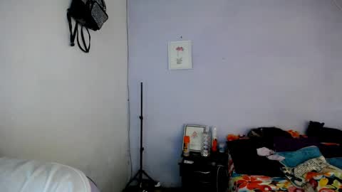 violet_hyuga online show from 02-25-25, 09:35