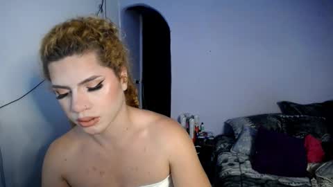 violet_hyuga online show from 09-09-25, 04:01