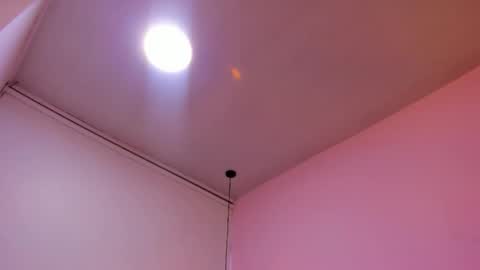 violet online show from 09-10-25, 12:27