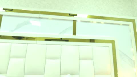 violet_sm online show from 11-06-25, 03:18