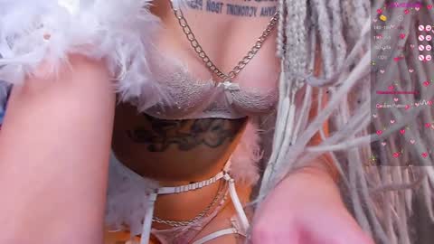 Violet online show from 12-04-24, 06:11