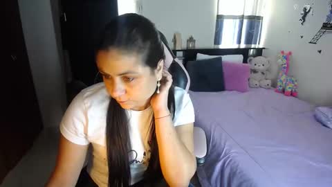 violeta.. online show from 02-27-25, 07:15