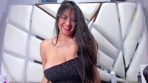 Valentina Hard online show from 03-05-25, 06:44