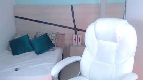 Violeta leon online show from 01-21-25, 07:26