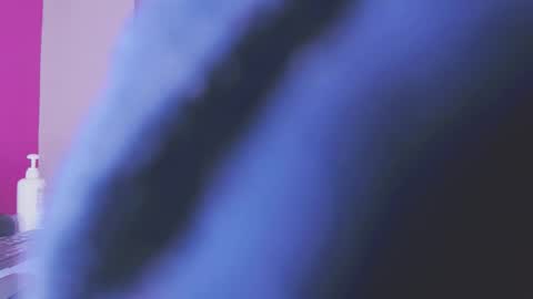 Snapshot of violeta_london chatting on 11-15-25, 11:51 violeta london online show from 11-15-25, 11:51