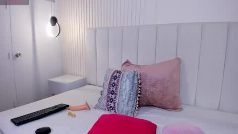 Violeta Rodriguez online show from 03-17-26, 10:13