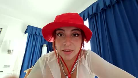 Violeta  Help me reach 150 thumbs up    online show from 11-07-25, 04:51