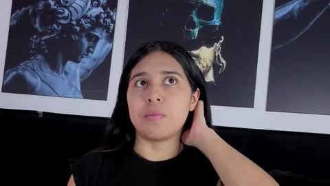 VioletaBliss online show from 01-16-26, 12:31