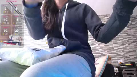 Snapshot of violetagomez_co chatting on 02-14-26, 06:59 Violeta Gmez online show from 02-14-26, 06:59