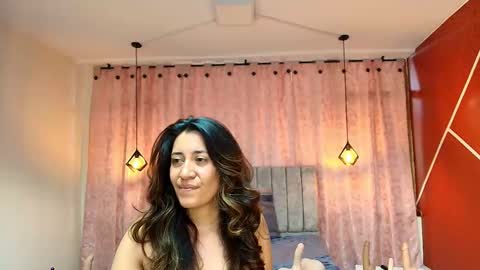 Snapshot of violetascott_ chatting on 10-09-25, 01:31 VIOLETA online show from 10-09-25, 01:31