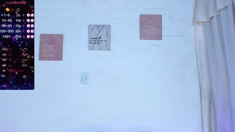Snapshot of violetasotter chatting on 12-21-24, 12:27 Violeta online show from 12-21-24, 12:27