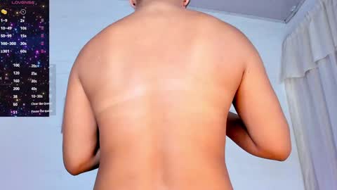 Snapshot of violetasotter chatting on 01-13-25, 12:13 Violeta online show from 01-13-25, 12:13