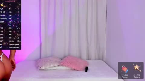 Snapshot of violetasotter chatting on 03-02-25, 12:54 Violeta online show from 03-02-25, 12:54
