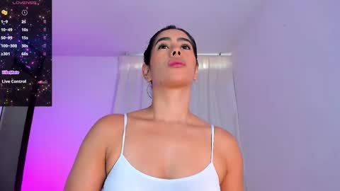 Snapshot of violetasotter chatting on 09-13-25, 12:16 Violeta online show from 09-13-25, 12:16