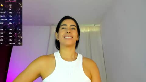 Snapshot of violetasotter chatting on 09-28-25, 01:16 Violeta online show from 09-28-25, 01:16