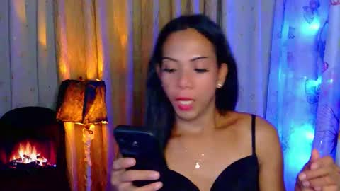 Snapshot of violeterection chatting on 11-18-25, 09:47 JUVY online show from 11-18-25, 09:47