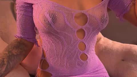 violeth___ online show from 10-06-25, 11:18