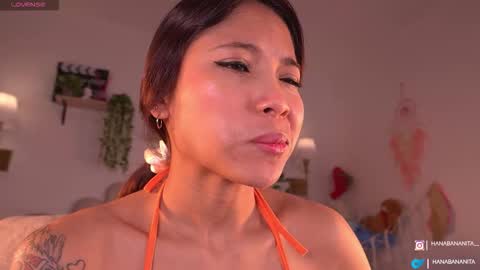 violeth___ online show from 10-17-25, 11:35