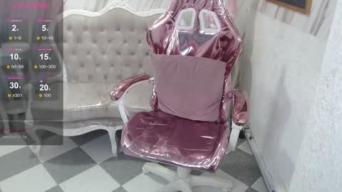 violeth_b online show from 01-09-25, 12:41