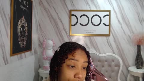 violeth_b online show from 01-13-25, 12:35