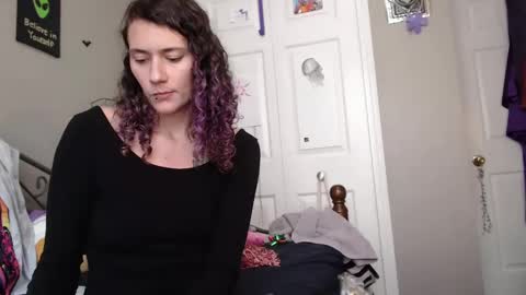 Violet Hooper online show from 01-23-25, 06:24