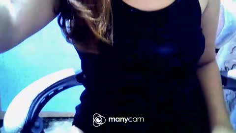 Snapshot of violetlivia chatting on 10-15-25, 06:08 Livia help get 100 likes online show from 10-15-25, 06:08