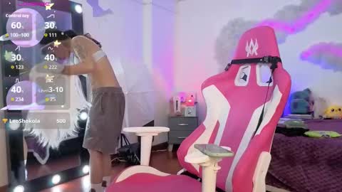   online show from 11-30-25, 07:40