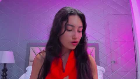 Violet Rousse online show from 12-18-25, 04:13