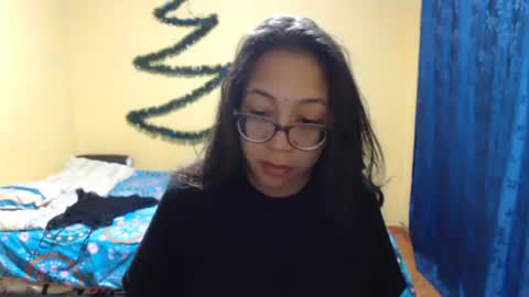 Violet777  online show from 12-31-24, 08:04