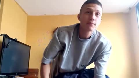 Violet777  online show from 09-18-25, 01:57