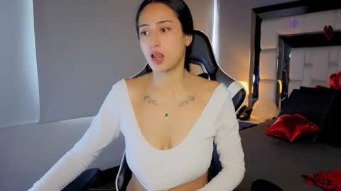 violetskinny online show from 02-16-26, 08:16