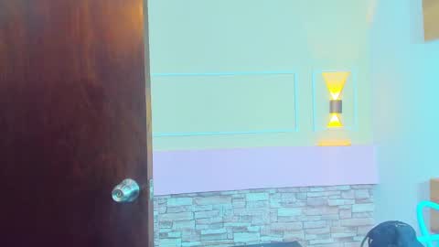 violetsmith online show from 12-16-24, 02:47