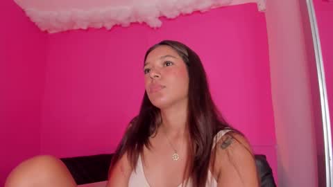 violett_24_ online show from 03-06-25, 03:35