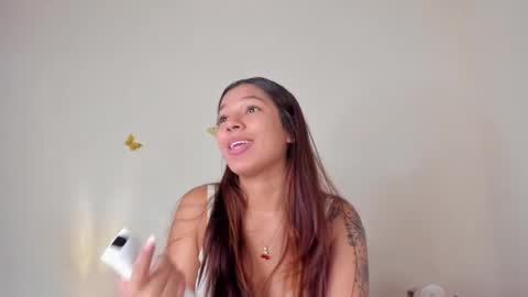 violett_24_ online show from 10-04-25, 07:12