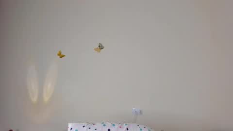 violett_24_ online show from 10-18-25, 10:54