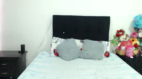 violeta  online show from 02-06-25, 06:46