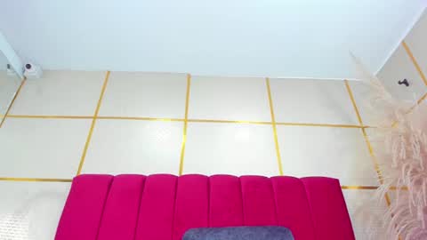 Snapshot of violetta_evans1 chatting on 07-17-26, 02:13 violetta online show from 07-17-26, 02:13