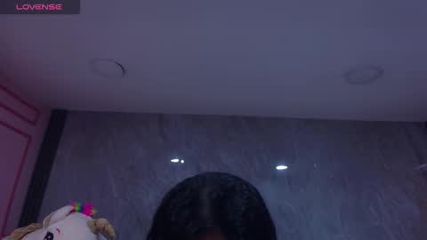 Violetta  online show from 10-23-25, 03:17