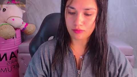 Violetta  online show from 01-15-26, 03:11