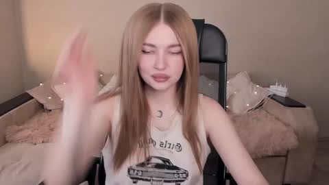 ViolettaOtis online show from 02-07-25, 11:23